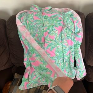 Nice light pullover